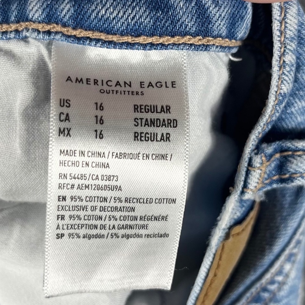 American Eagle Baggy Flare Jeans Womens 16 Light Wash Distressed Low Rise - Picture 9 of 13